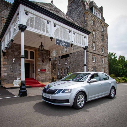 Pitlochry Taxi outside Atholl Palace hotel